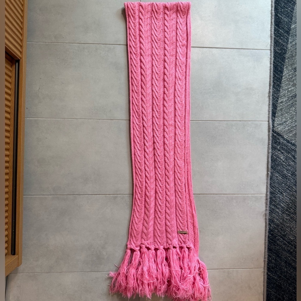 Pretty Little Thing pink Cable Knit Scarf with Fringe